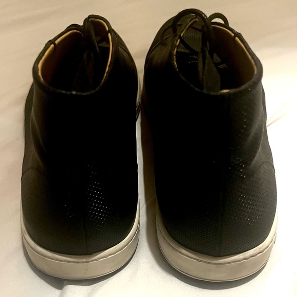 Giorgio Armani Black Pebbled Leather Ankle Boots. Worn once. 8 1/2. - Picture 11 of 11